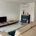 In View לינה וארוחת בוקר